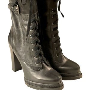 BCBG GENERATION LACE UP BOOTIES